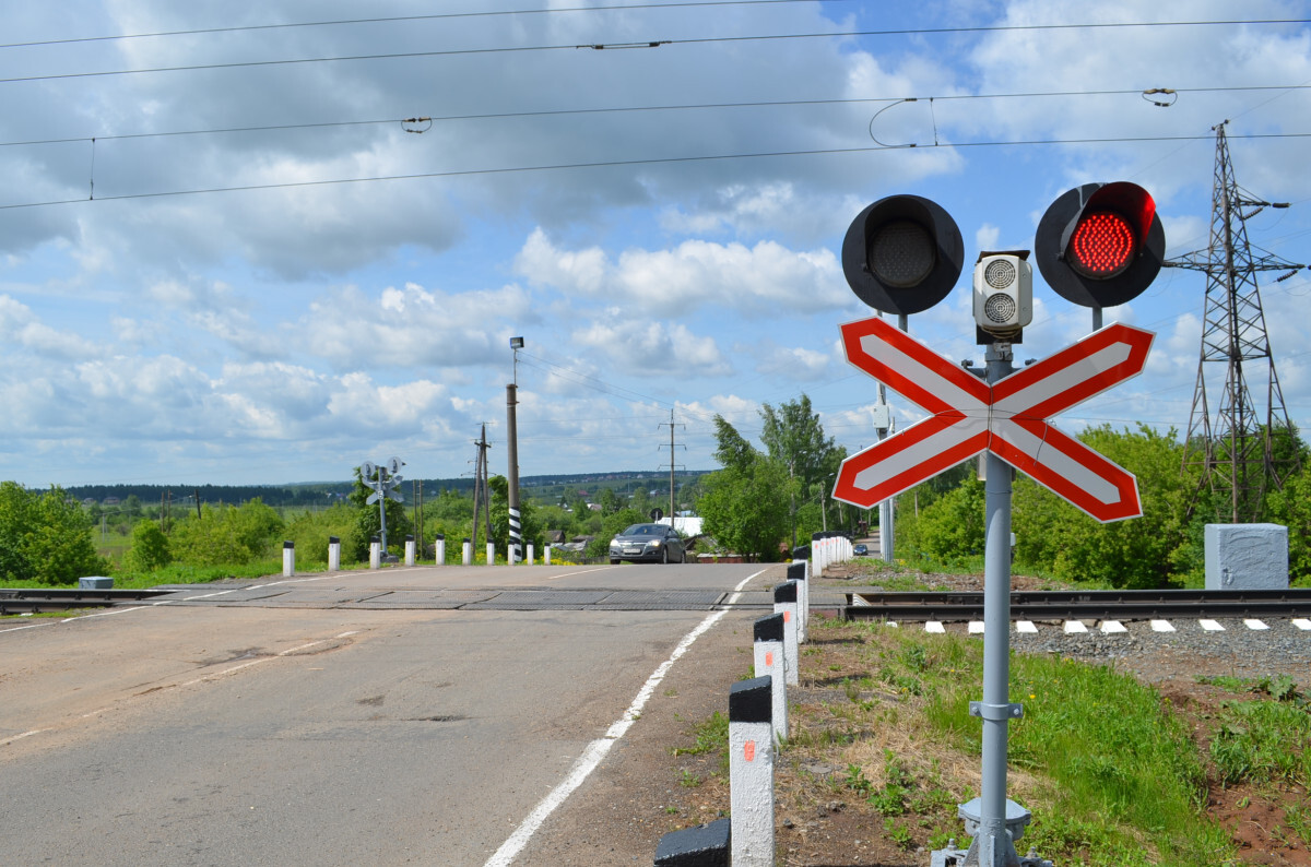 Железнодорожный переезд в Каскаринском МО закроют на ремонт с 8 по 19  августа 2022 года - Новости Тюменского муниципального района